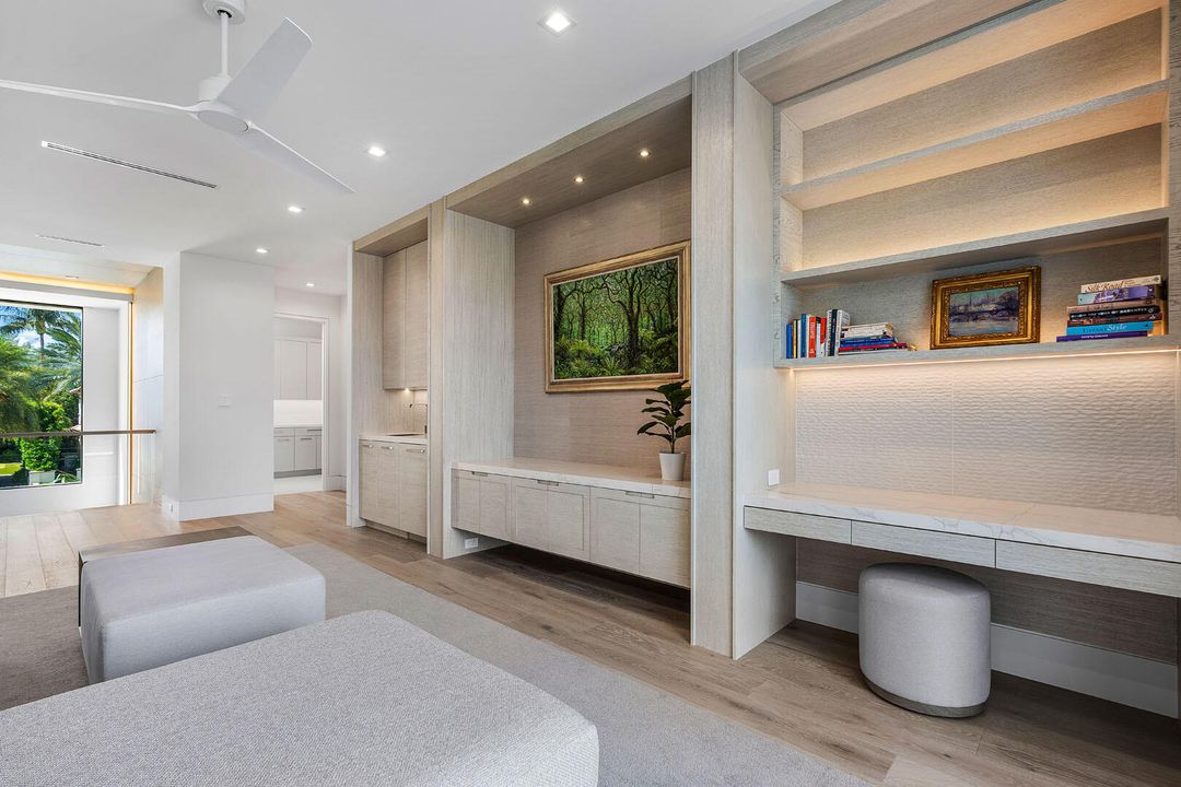 For Sale: $20,000,000 (5 beds, 6 baths, 7536 Square Feet)