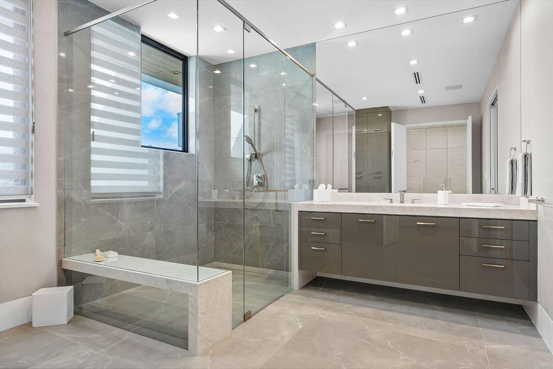 For Sale: $20,000,000 (5 beds, 6 baths, 7536 Square Feet)