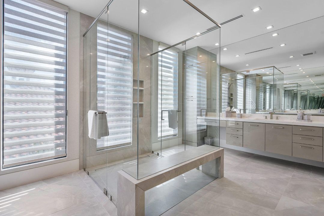 For Sale: $20,000,000 (5 beds, 6 baths, 7536 Square Feet)