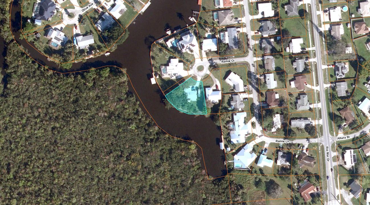 Active With Contract: $525,000 (3 beds, 2 baths, 1040 Square Feet)