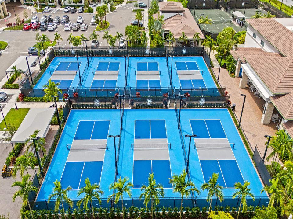 待售: $1,649,000 (3 贝兹, 3 浴室, 2425 平方英尺)