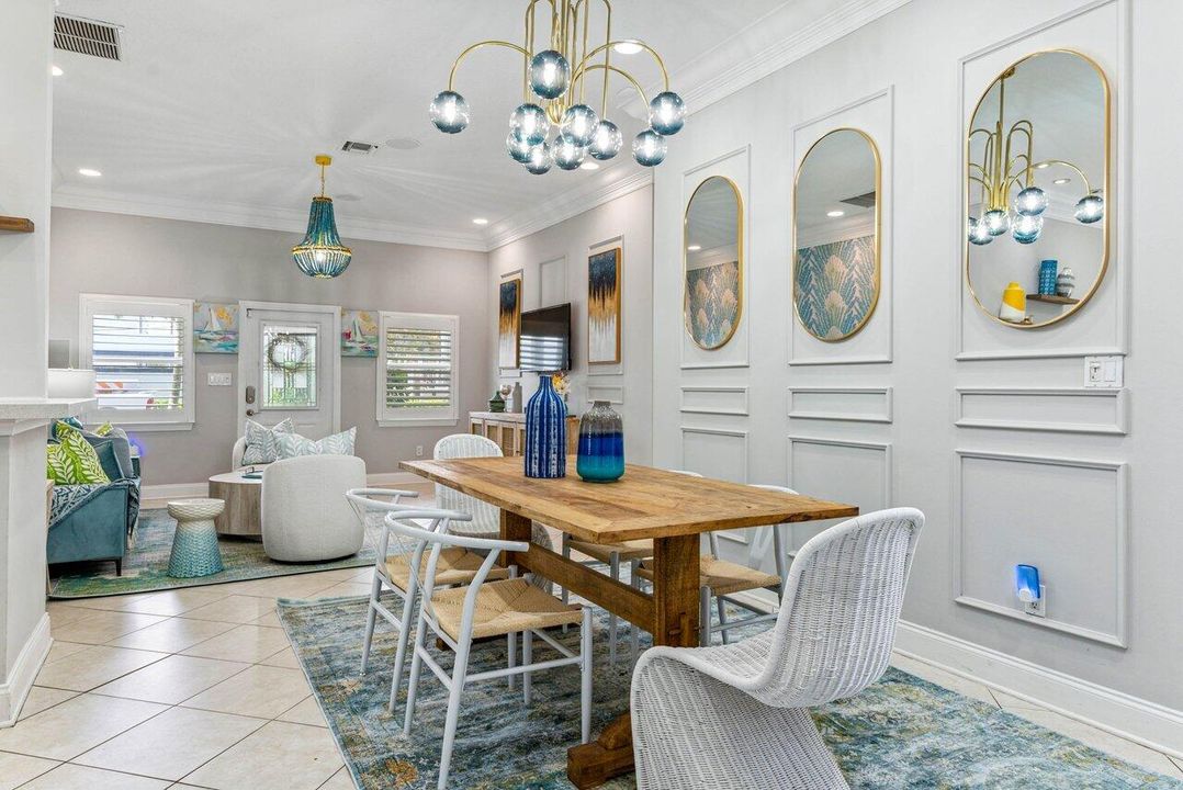 合同活跃: $9,900 (3 贝兹, 2 浴室, 1350 平方英尺)