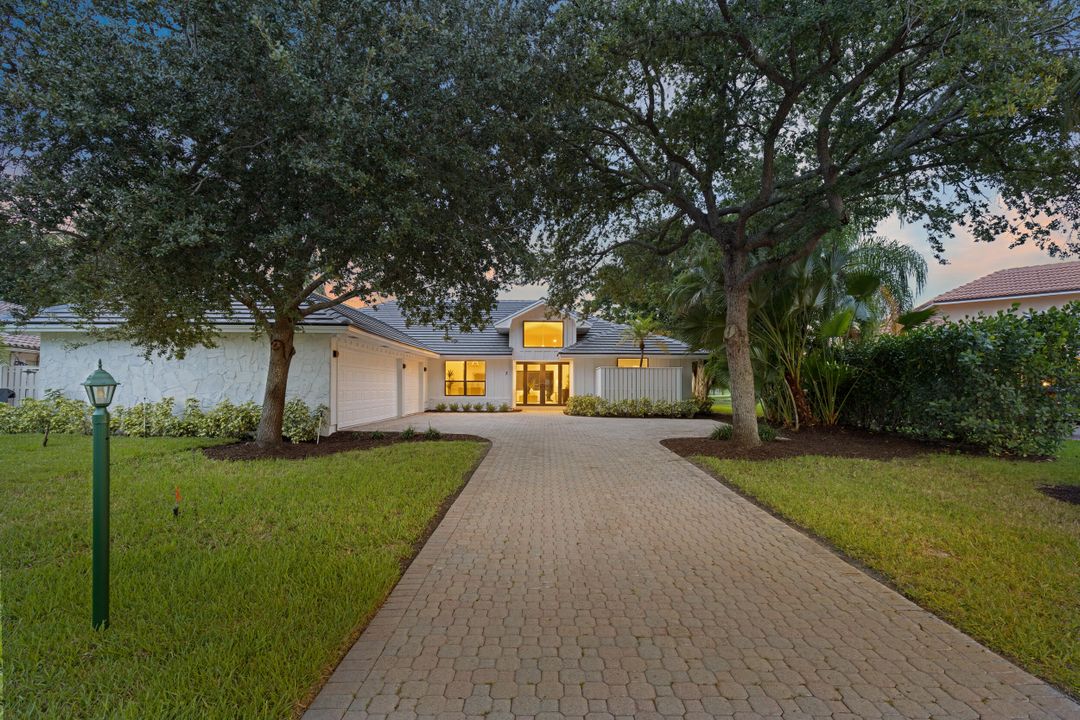 For Sale: $1,849,000 (4 beds, 4 baths, 3263 Square Feet)