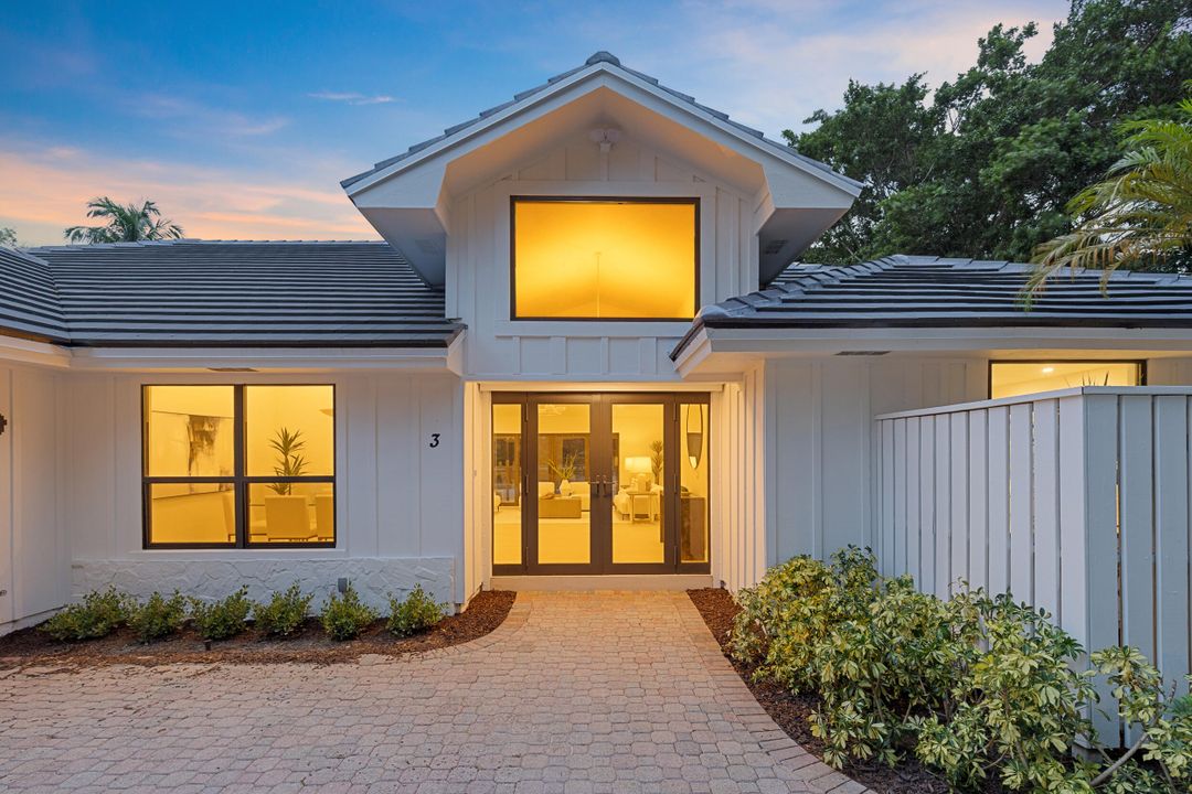 For Sale: $1,849,000 (4 beds, 4 baths, 3263 Square Feet)