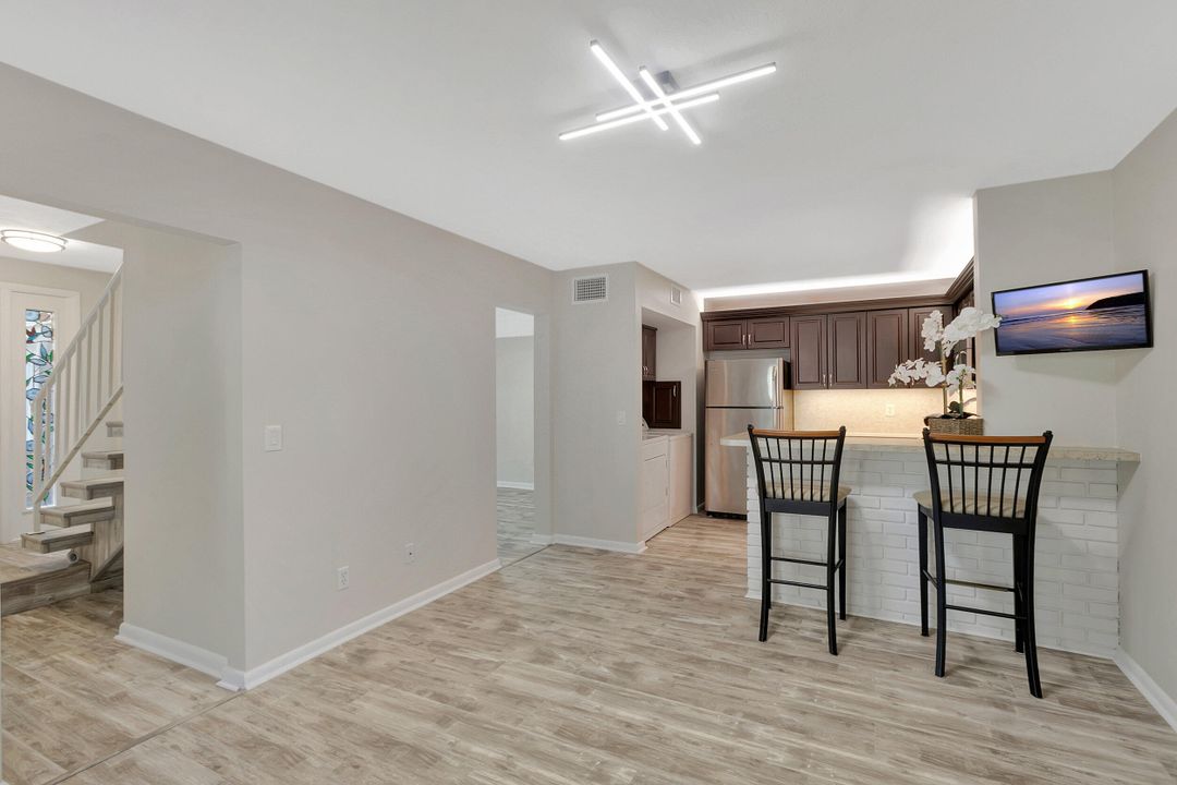 En Venta: $375,000 (2 camas, 1 baños, 1157 Pies cuadrados)