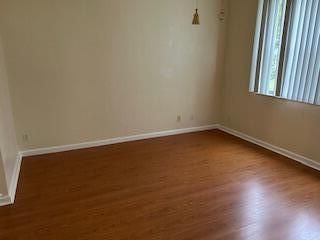 For Sale: $319,990 (3 beds, 2 baths, 1377 Square Feet)