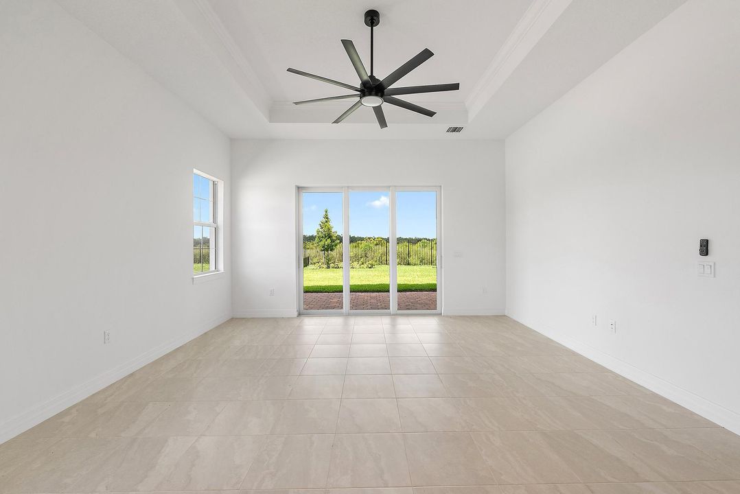 For Rent: $4,650 (3 beds, 2 baths, 2080 Square Feet)