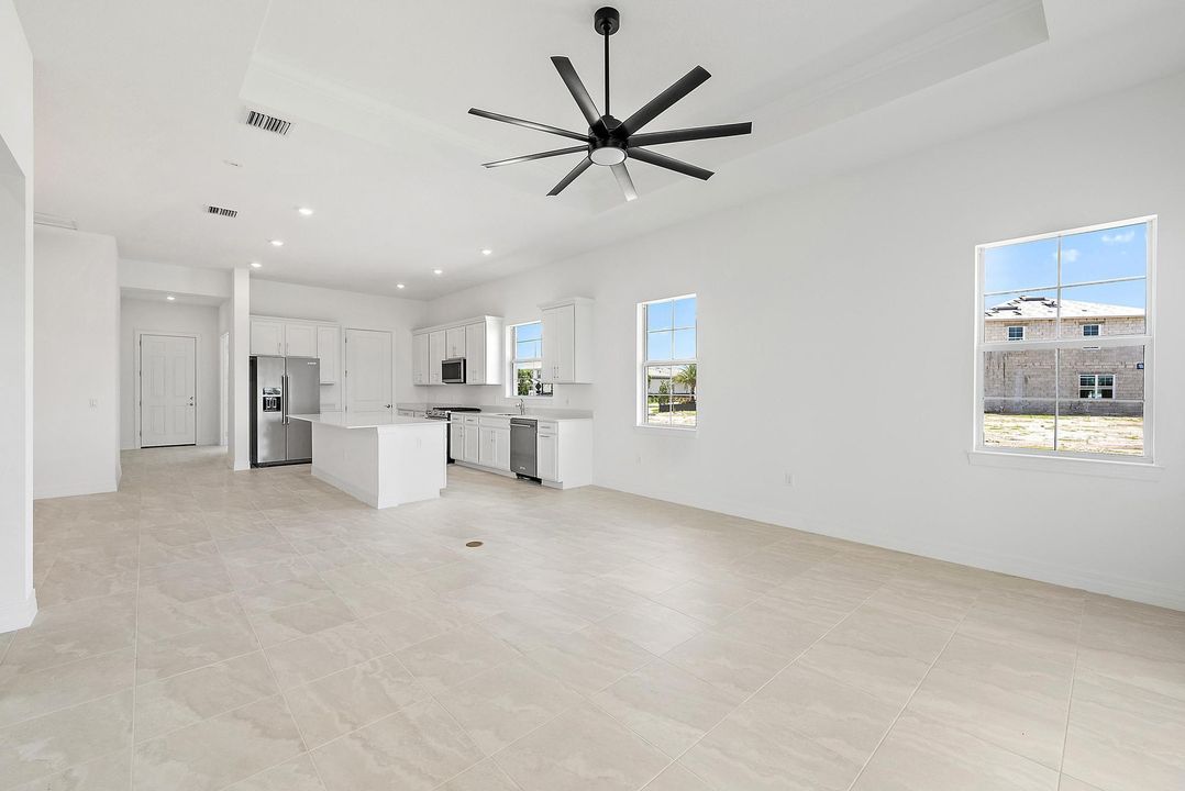 For Rent: $4,650 (3 beds, 2 baths, 2080 Square Feet)