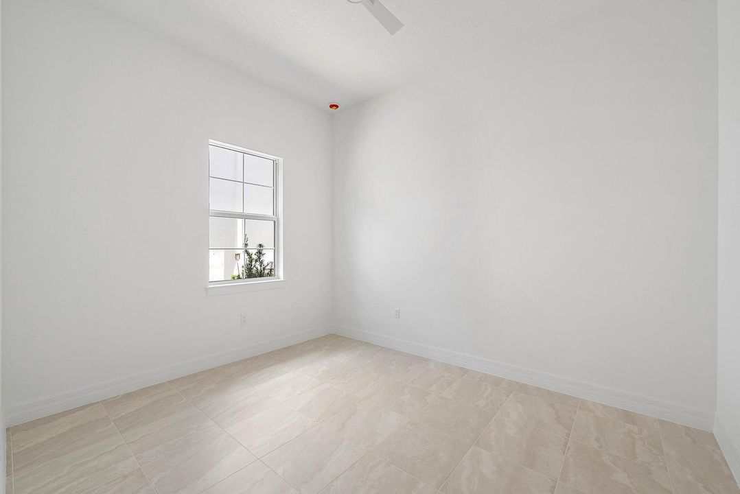 For Rent: $4,650 (3 beds, 2 baths, 2080 Square Feet)