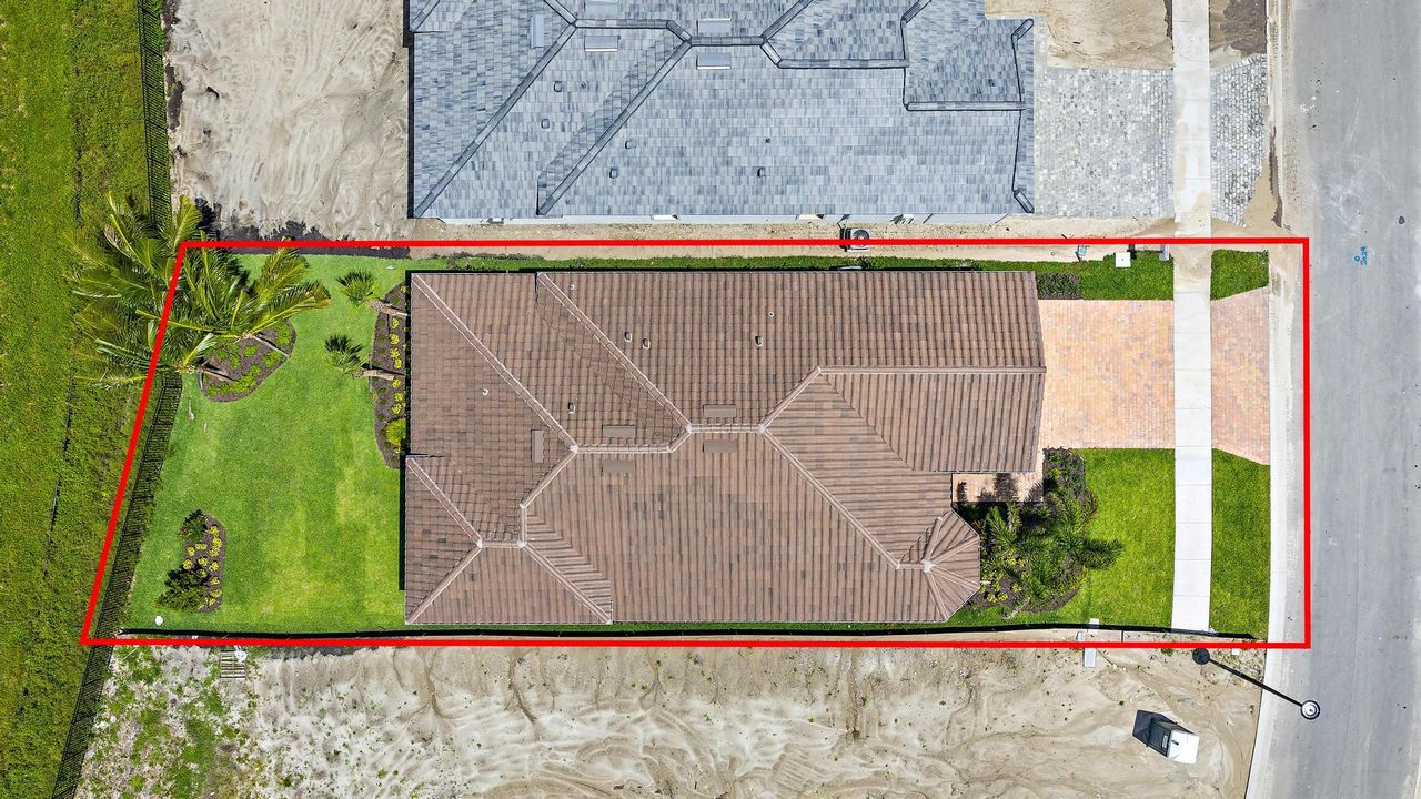 For Rent: $4,650 (3 beds, 2 baths, 2080 Square Feet)