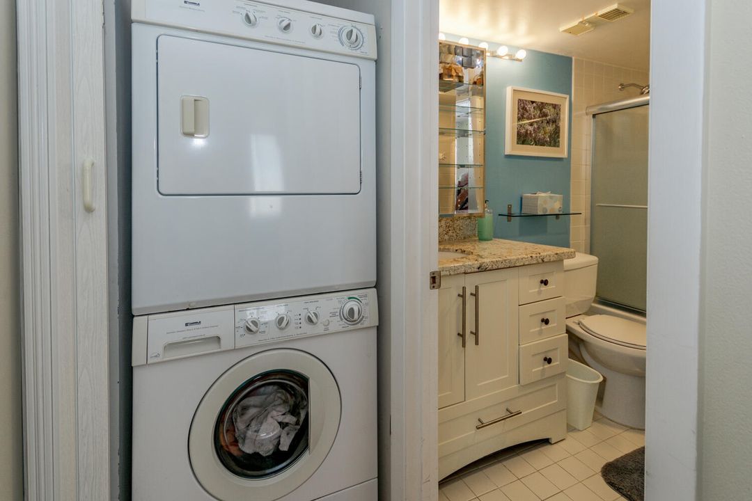 Под контрактом: $6,000 (2 спален, 2 ванн, 1170 Квадратных фут)