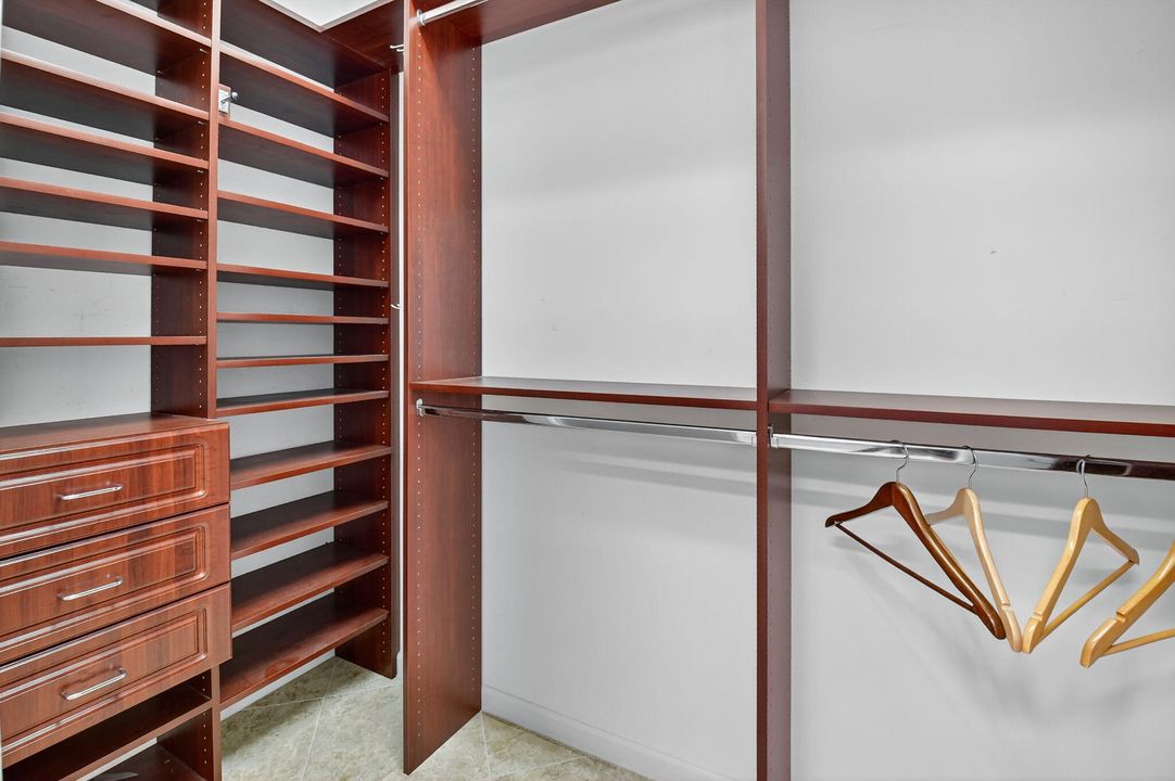 На продажу: $682,500 (3 спален, 2 ванн, 2751 Квадратных фут)