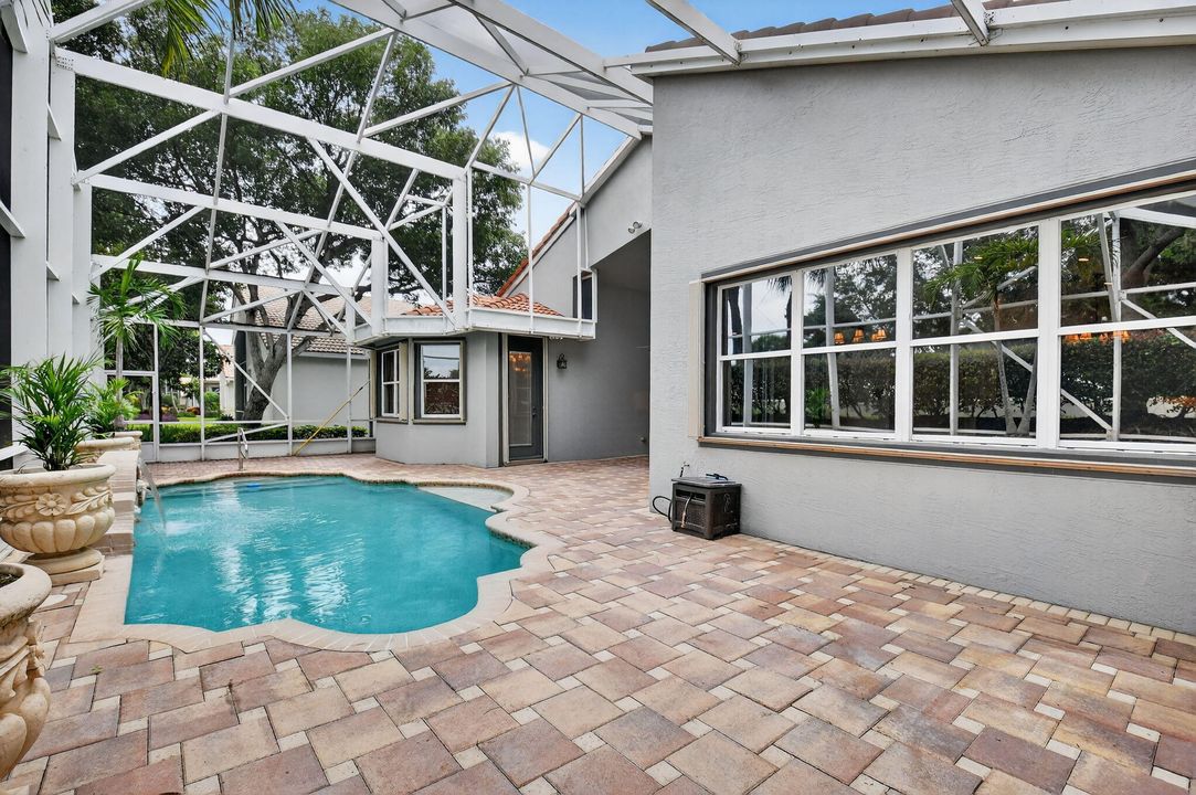 На продажу: $682,500 (3 спален, 2 ванн, 2751 Квадратных фут)