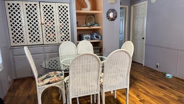 待售: $279,900 (2 贝兹, 2 浴室, 1485 平方英尺)