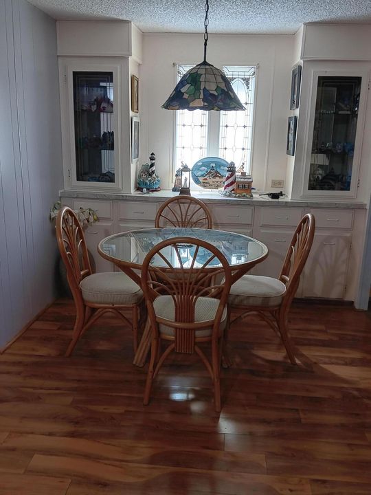 待售: $279,900 (2 贝兹, 2 浴室, 1485 平方英尺)