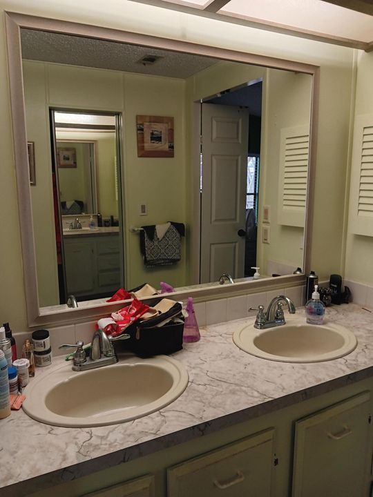 待售: $279,900 (2 贝兹, 2 浴室, 1485 平方英尺)