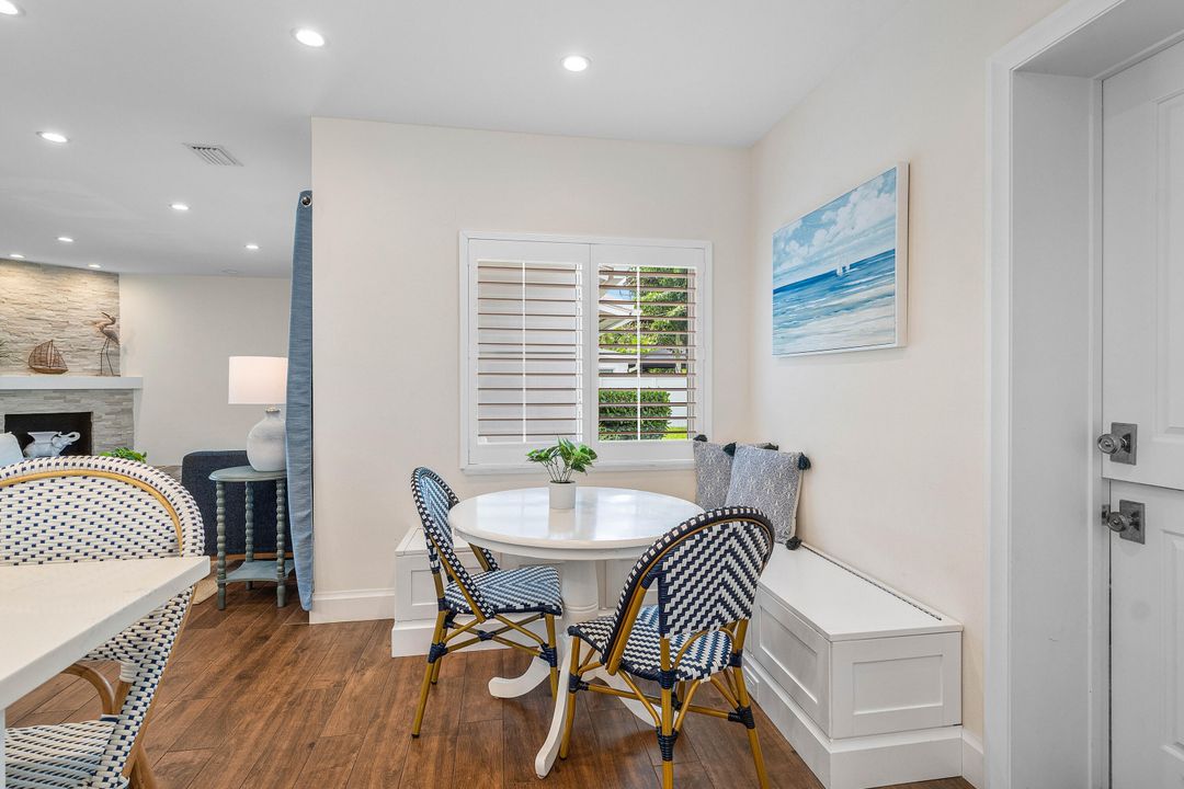 Active With Contract: $1,249,000 (3 beds, 2 baths, 1821 Square Feet)