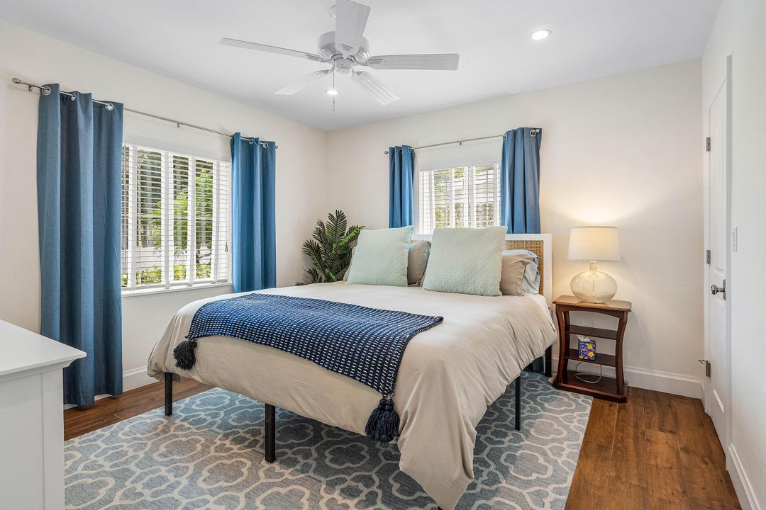 Active With Contract: $1,249,000 (3 beds, 2 baths, 1821 Square Feet)