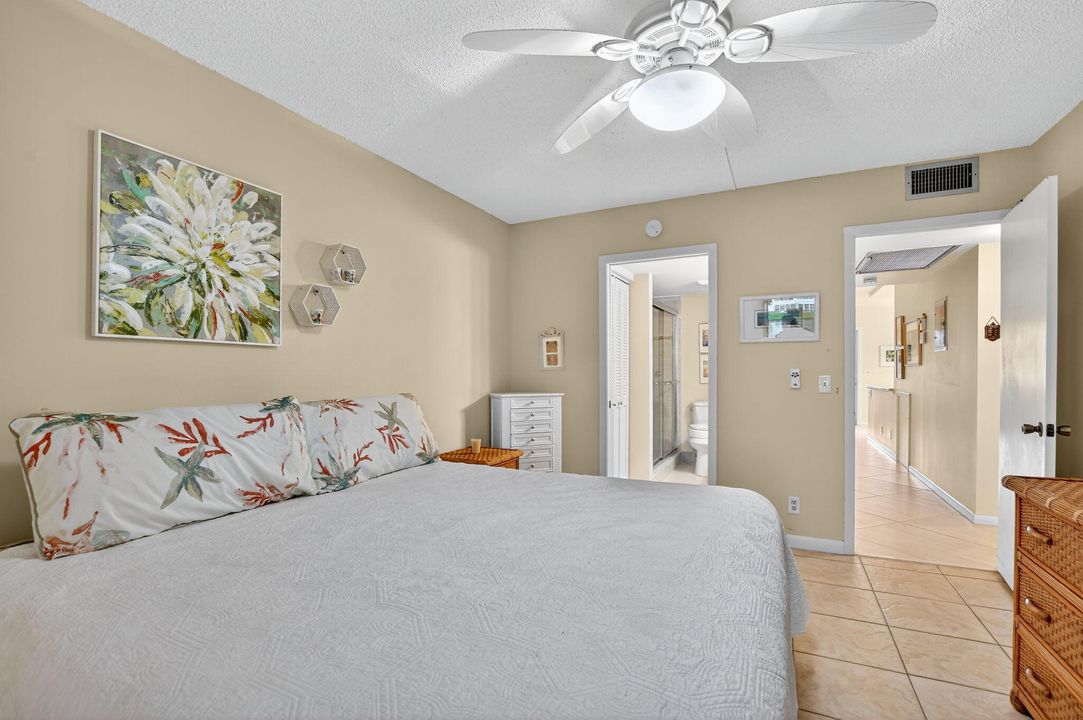 Activo con contrato: $229,000 (2 camas, 2 baños, 896 Pies cuadrados)