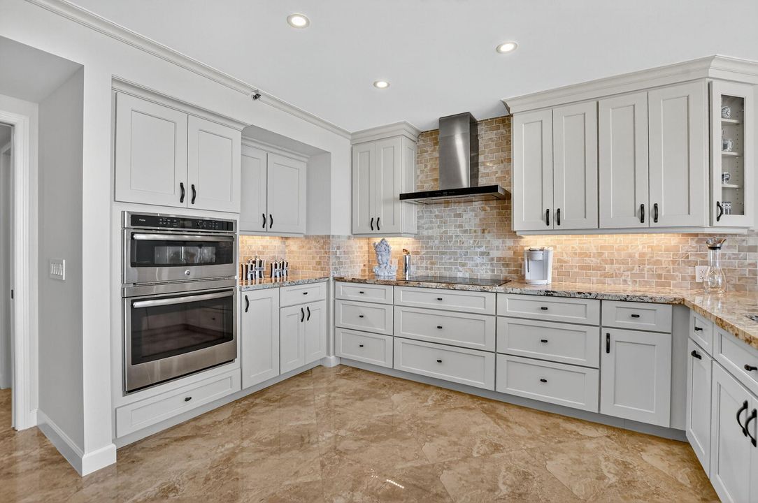 For Rent: $12,500 (2 beds, 2 baths, 2156 Square Feet)