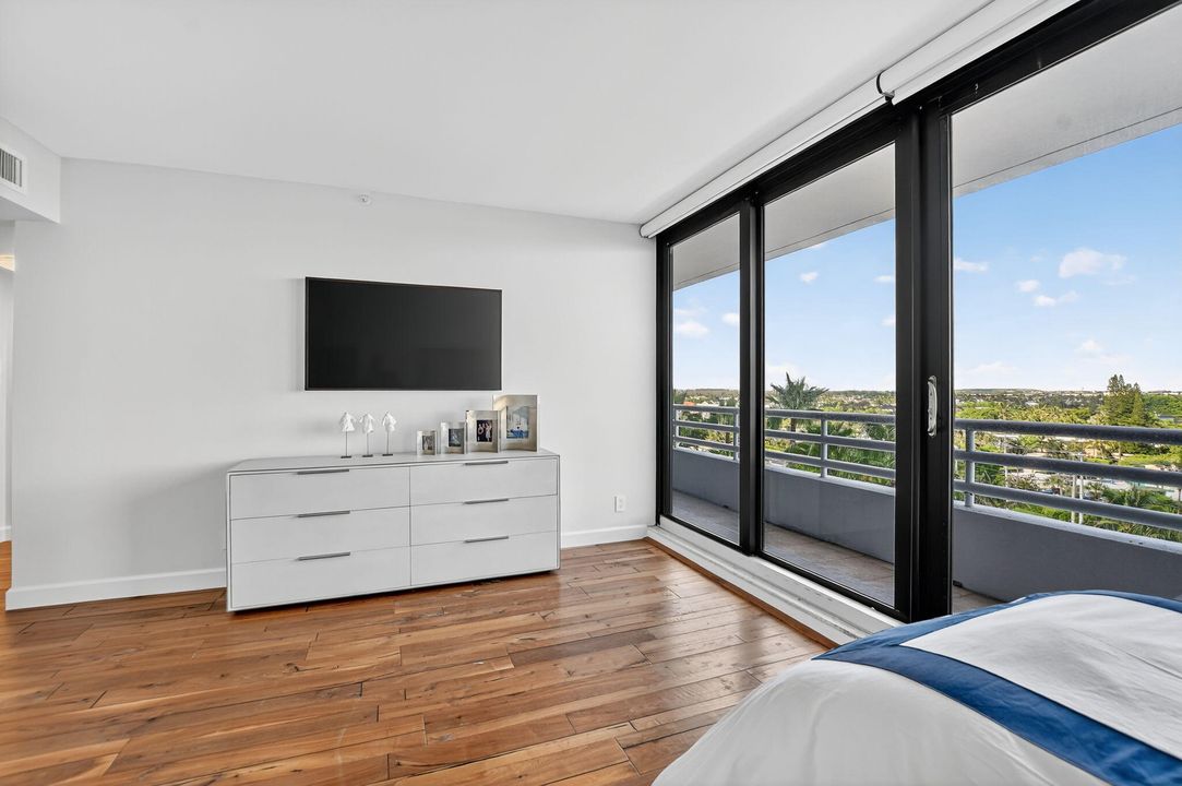 For Rent: $12,500 (2 beds, 2 baths, 2156 Square Feet)