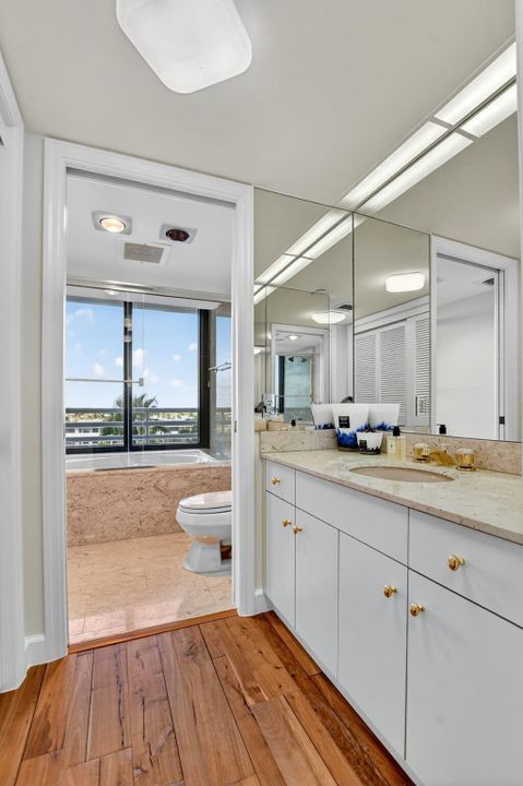 For Rent: $12,500 (2 beds, 2 baths, 2156 Square Feet)