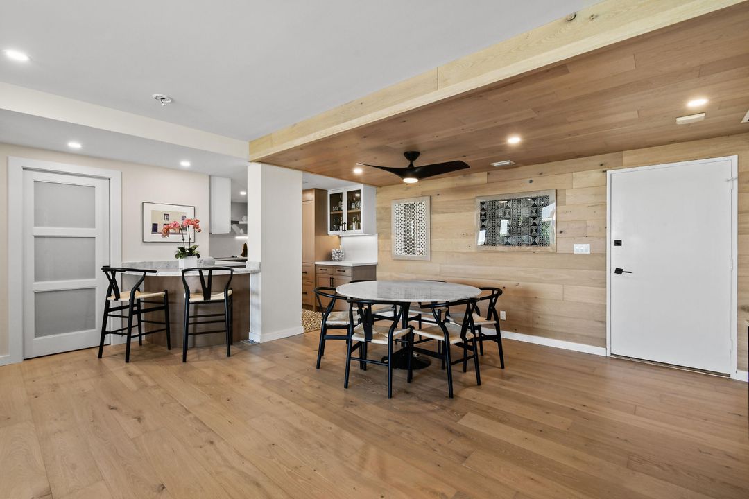 For Sale: $1,395,000 (2 beds, 2 baths, 1559 Square Feet)