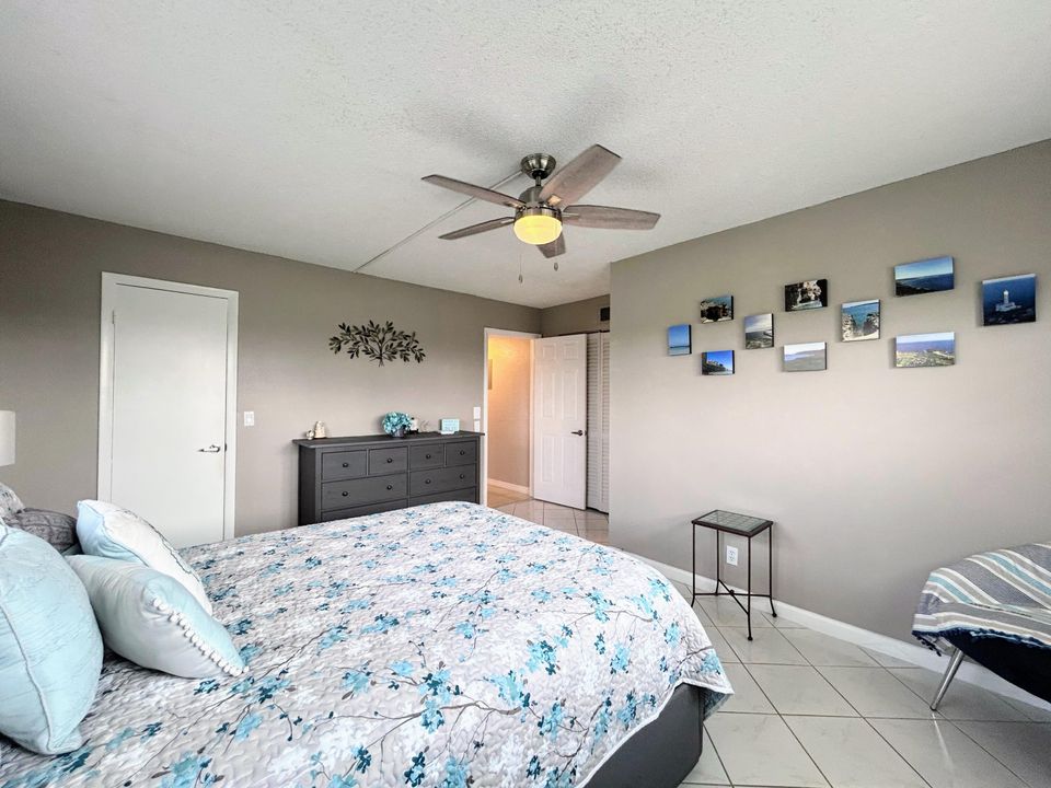 Active With Contract: $148,500 (2 beds, 2 baths, 960 Square Feet)