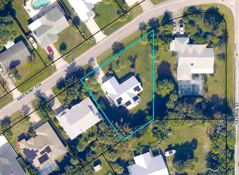 合同活跃: $339,900 (2 贝兹, 2 浴室, 1540 平方英尺)