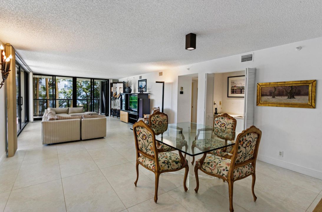 待售: $1,375,000 (2 贝兹, 2 浴室, 1886 平方英尺)