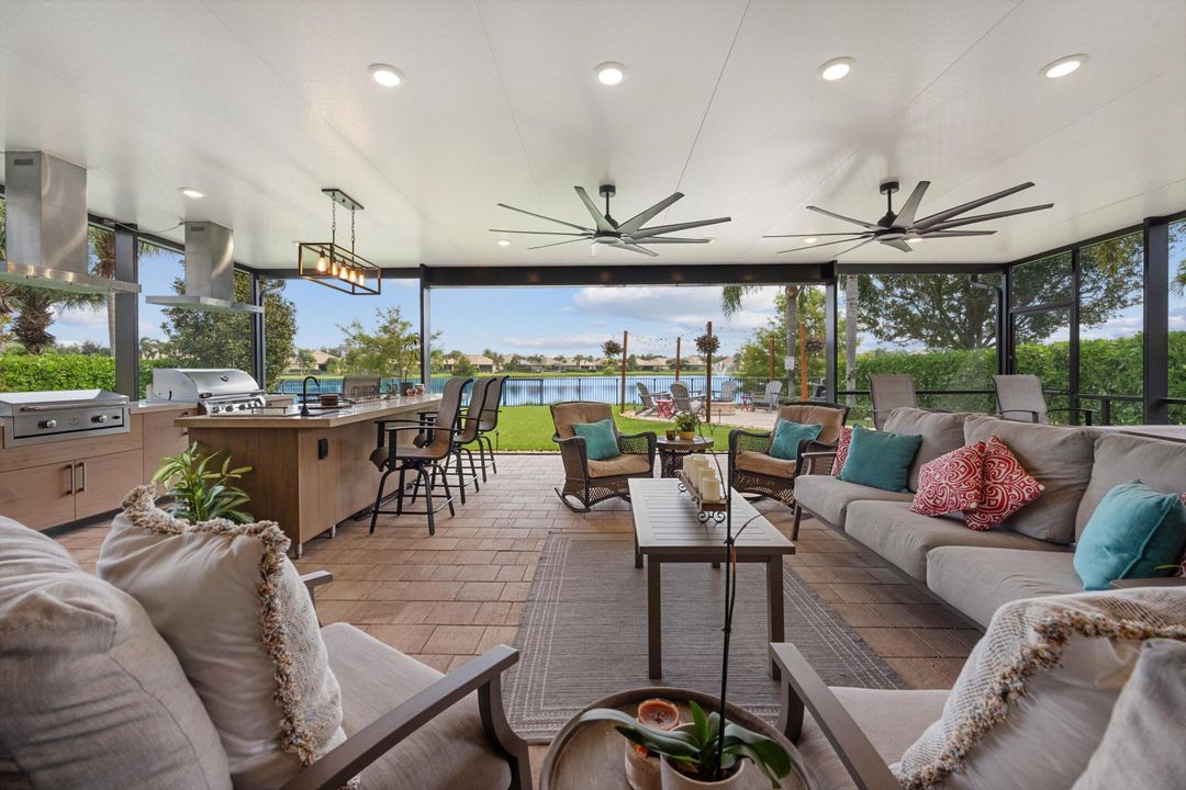 For Sale: $1,549,000 (3 beds, 3 baths, 2561 Square Feet)