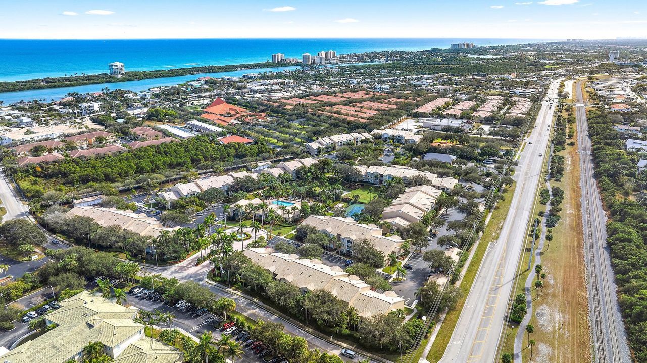 Activo con contrato: $229,000 (1 camas, 1 baños, 707 Pies cuadrados)