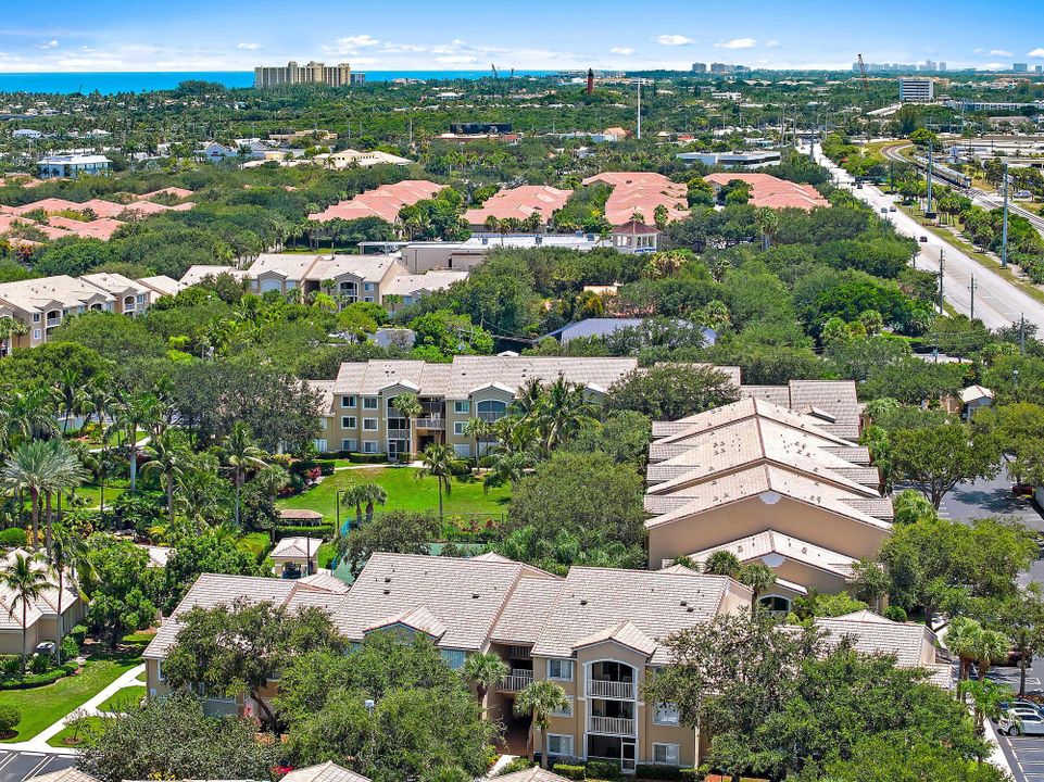 Activo con contrato: $229,000 (1 camas, 1 baños, 707 Pies cuadrados)