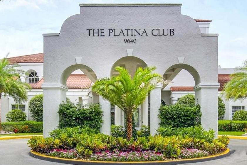 Active With Contract: $139,900 (3 beds, 2 baths, 1115 Square Feet)