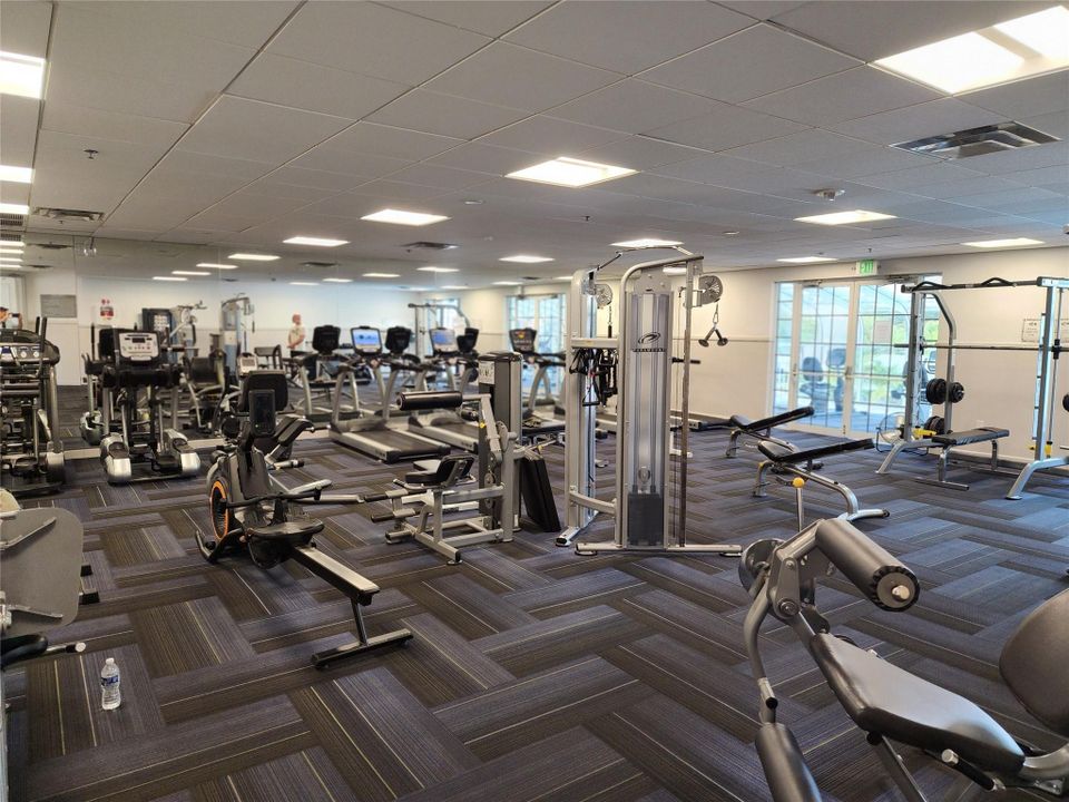 Active With Contract: $139,900 (3 beds, 2 baths, 1115 Square Feet)