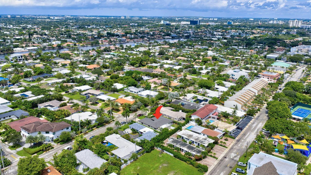 Activo con contrato: $4,500 (2 camas, 2 baños, 1040 Pies cuadrados)