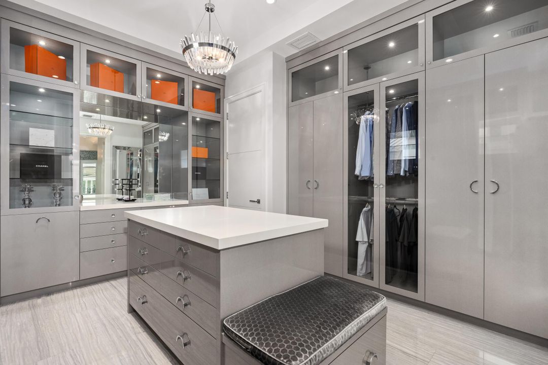 En Venta: $6,950,000 (6 camas, 5 baños, 5612 Pies cuadrados)