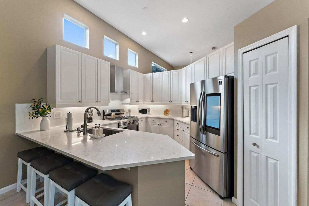 Active With Contract: $17,000 (3 beds, 2 baths, 1882 Square Feet)