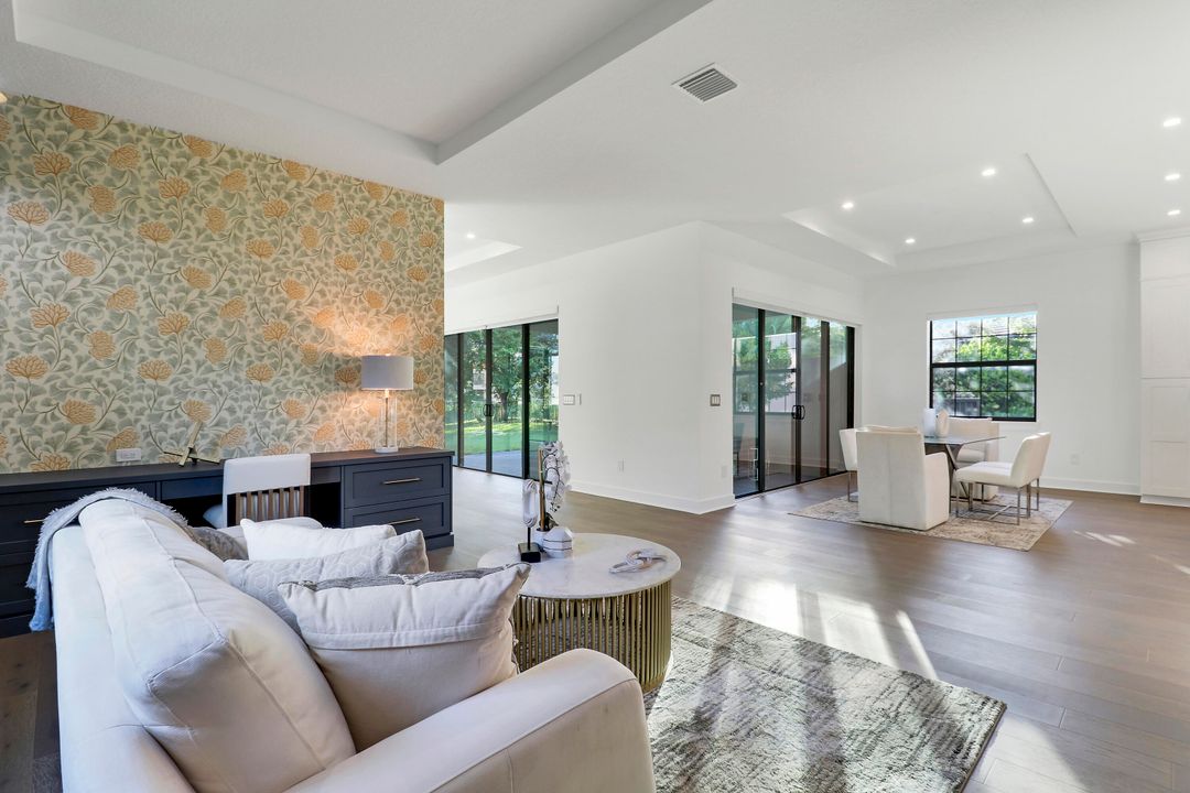 Active With Contract: $1,250,000 (3 beds, 3 baths, 3258 Square Feet)