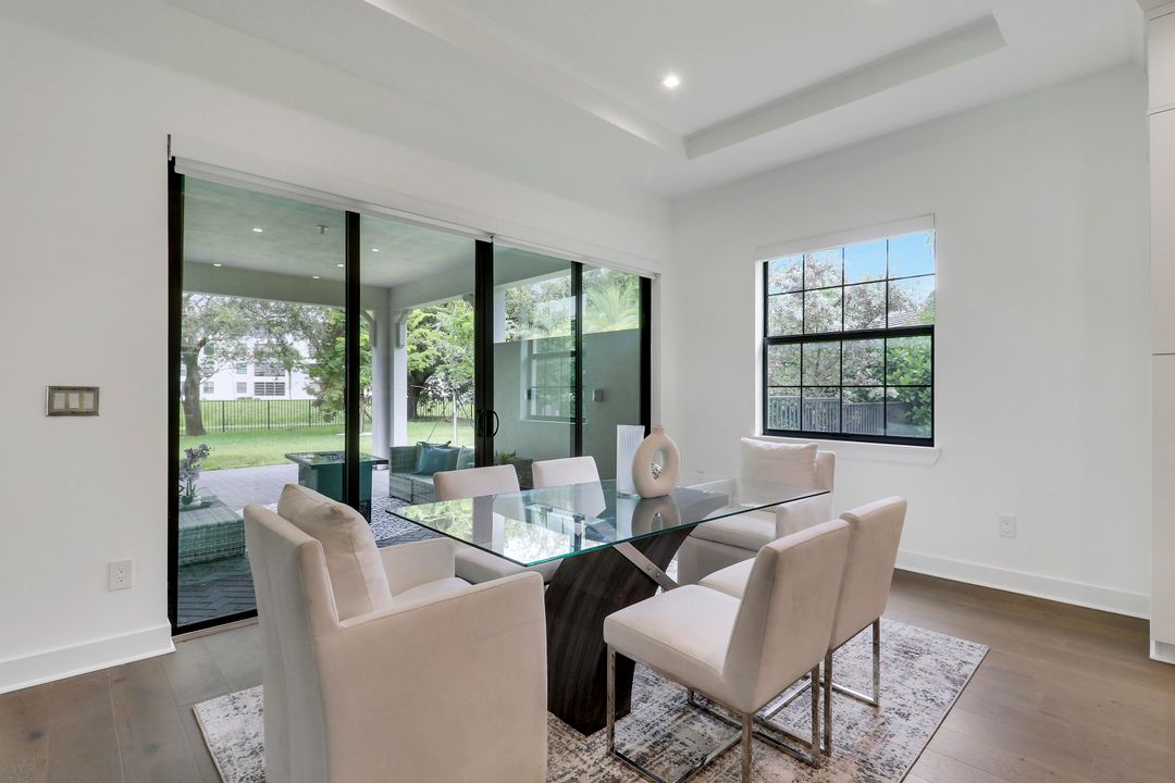 Active With Contract: $1,250,000 (3 beds, 3 baths, 3258 Square Feet)