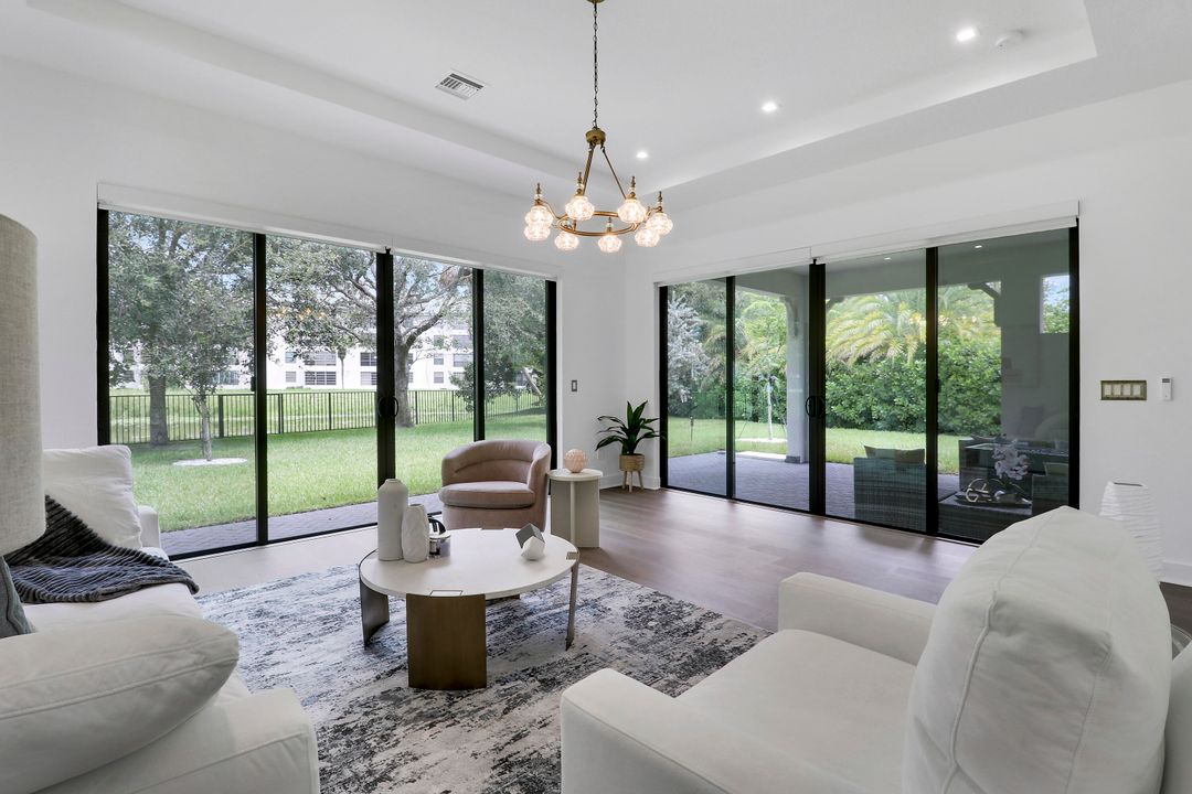 Active With Contract: $1,250,000 (3 beds, 3 baths, 3258 Square Feet)