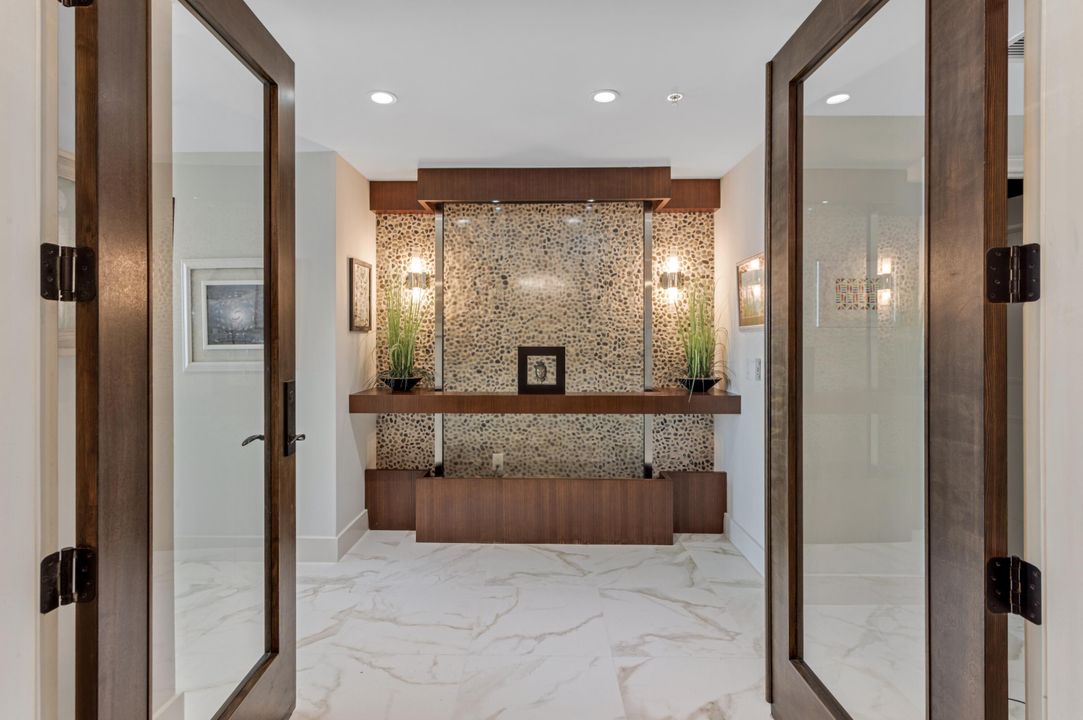 Active With Contract: $3,595,000 (3 beds, 4 baths, 3562 Square Feet)