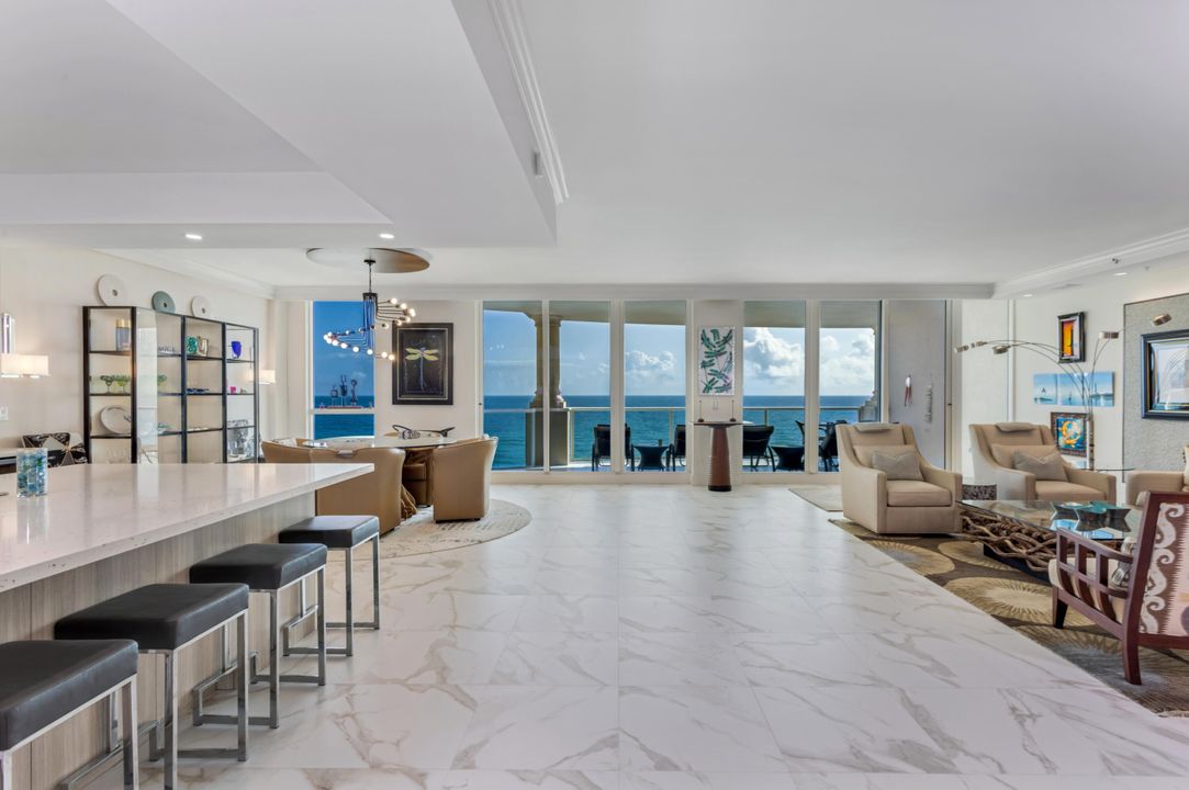 Active With Contract: $3,595,000 (3 beds, 4 baths, 3562 Square Feet)