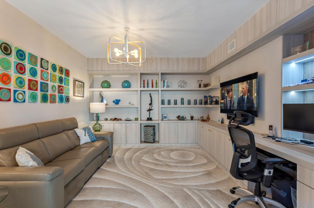 Active With Contract: $3,595,000 (3 beds, 4 baths, 3562 Square Feet)