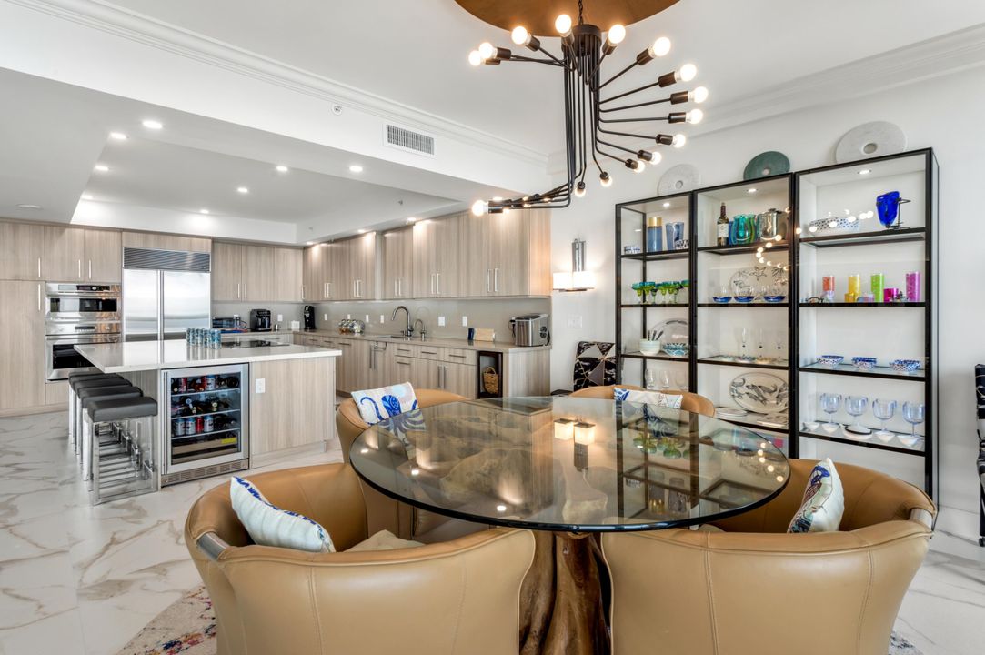 Active With Contract: $3,595,000 (3 beds, 4 baths, 3562 Square Feet)