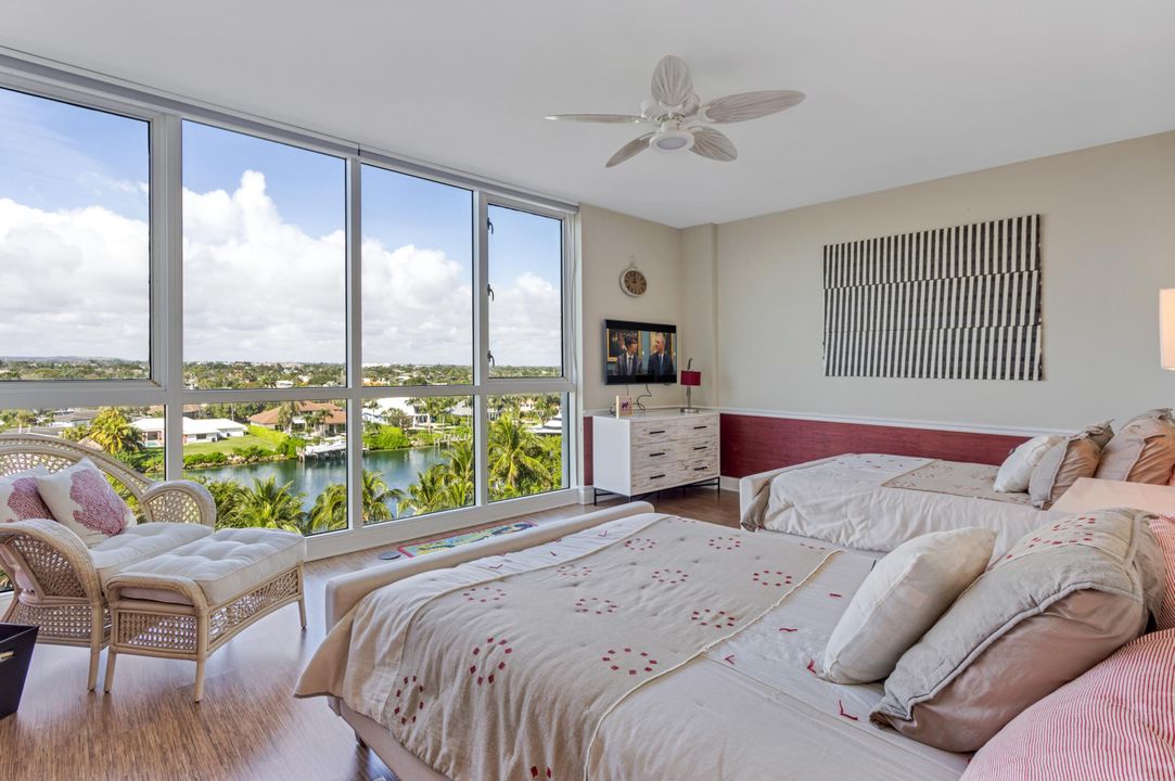 Active With Contract: $3,595,000 (3 beds, 4 baths, 3562 Square Feet)