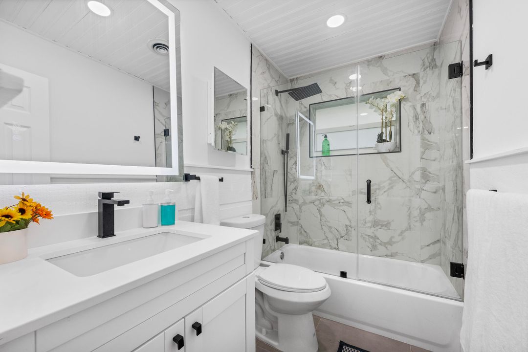 For Sale: $399,000 (3 beds, 2 baths, 1106 Square Feet)