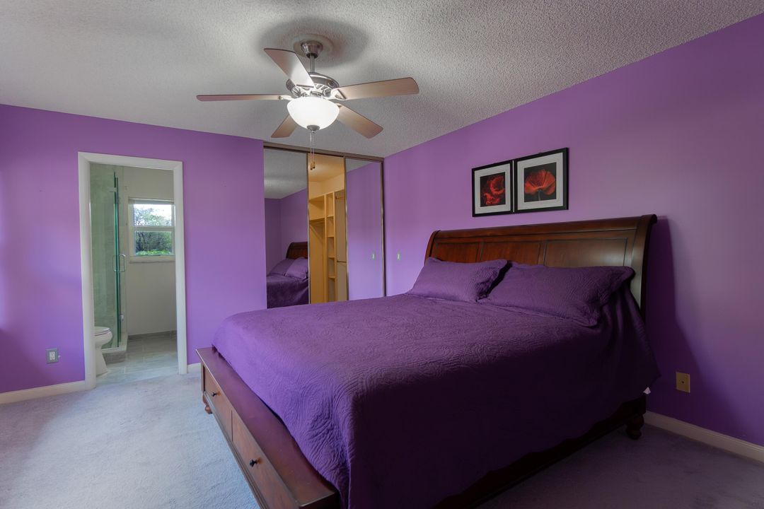 合同活跃: $299,900 (2 贝兹, 2 浴室, 1398 平方英尺)