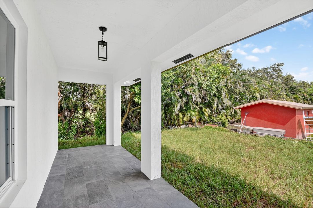 Activo con contrato: $520,000 (3 camas, 2 baños, 1432 Pies cuadrados)