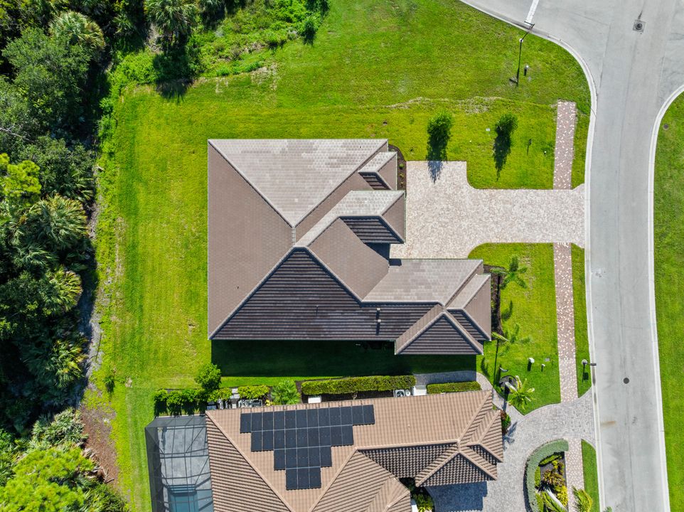 For Sale: $1,013,000 (4 beds, 3 baths, 2684 Square Feet)